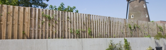 keerwanden keerwand TDB-Ld betonnen sleufsilowanden maatwerk grond opslag erfafscheiding betonwand